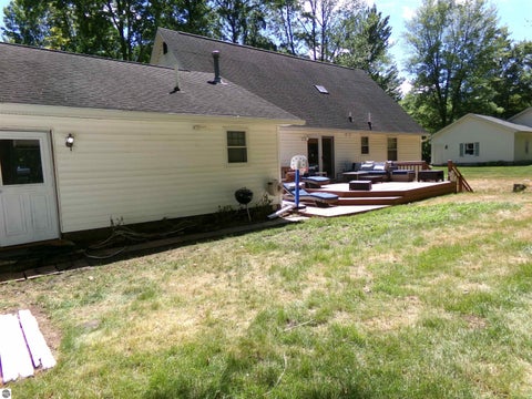 Tiny photo for 2341 E Cherrywood Drive, Midland, MI 48640 (MLS # 1946537)