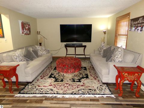 Tiny photo for 2341 E Cherrywood Drive, Midland, MI 48640 (MLS # 1946537)