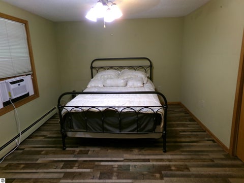 Tiny photo for 2341 E Cherrywood Drive, Midland, MI 48640 (MLS # 1946537)