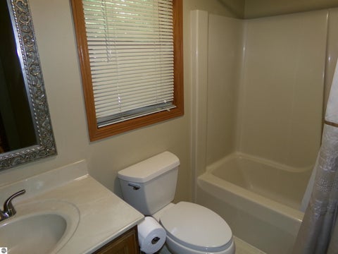 Tiny photo for 2341 E Cherrywood Drive, Midland, MI 48640 (MLS # 1946537)