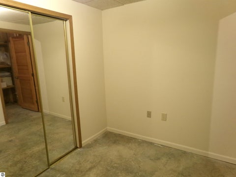 Tiny photo for 2341 E Cherrywood Drive, Midland, MI 48640 (MLS # 1946537)