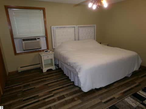 Tiny photo for 2341 E Cherrywood Drive, Midland, MI 48640 (MLS # 1946537)