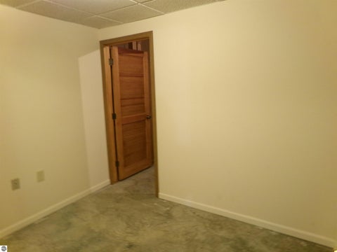 Tiny photo for 2341 E Cherrywood Drive, Midland, MI 48640 (MLS # 1946537)