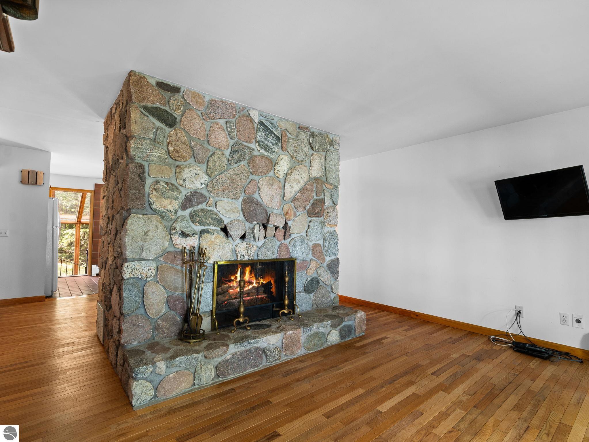 3929 Bay Valley Dr, Williamsburg, MI, 49690, USA, 4 Bedrooms Bedrooms, ,2 BathroomsBathrooms,Residential,Active,3929 Bay Valley Dr,1946624