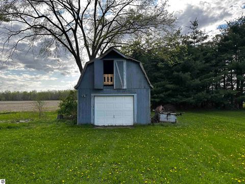 Tiny photo for 8753 N Chippewa Road, Coleman, MI 48618 (MLS # 1944908)