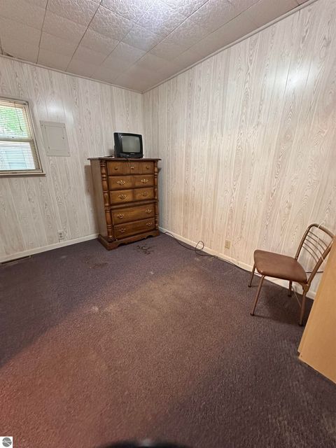 Tiny photo for 11556 Hillcrest Boulevard, Kalkaska, MI 49646 (MLS # 1947142)