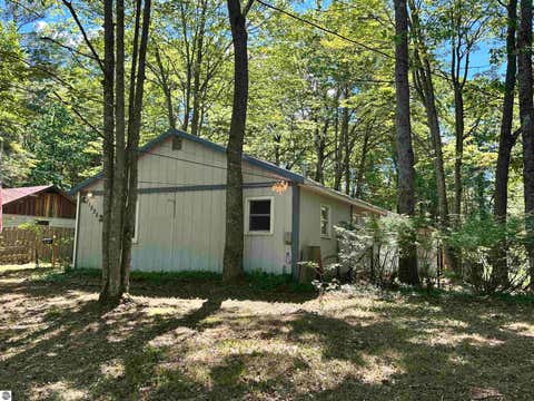 Tiny photo for 11556 Hillcrest Boulevard, Kalkaska, MI 49646 (MLS # 1947142)
