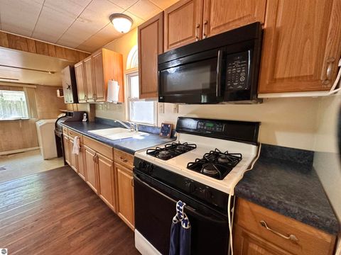 Tiny photo for 11556 Hillcrest Boulevard, Kalkaska, MI 49646 (MLS # 1947142)