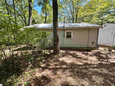 Tiny photo for 11556 Hillcrest Boulevard, Kalkaska, MI 49646 (MLS # 1947142)