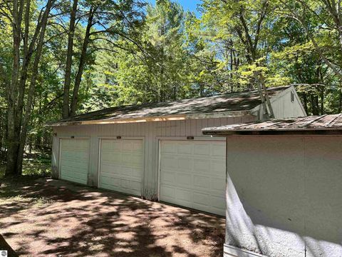 Tiny photo for 11556 Hillcrest Boulevard, Kalkaska, MI 49646 (MLS # 1947142)