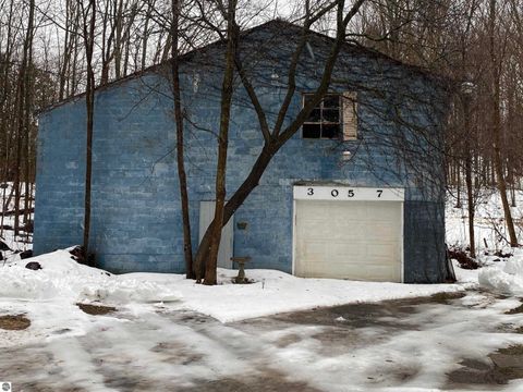 Tiny photo for 3057 Lynn Street, Boyne Falls, MI 49713 (MLS # 1941653)