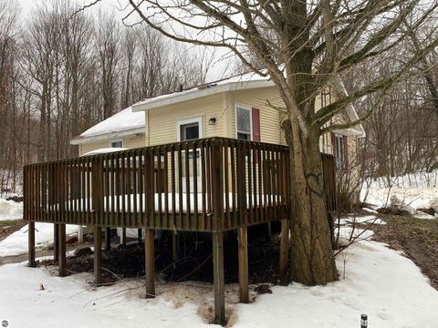 Tiny photo for 3057 Lynn Street, Boyne Falls, MI 49713 (MLS # 1941653)