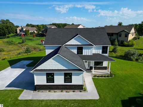 Tiny photo for 872 Vienna Way, Traverse City, MI 49696 (MLS # 1942061)