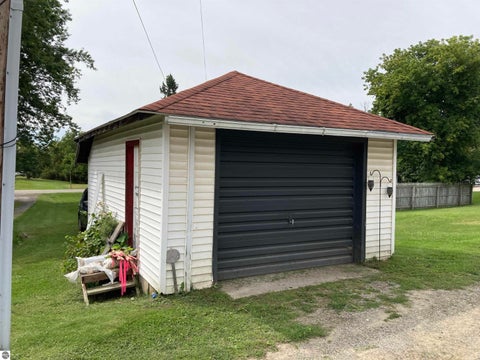 Tiny photo for 204 E Main Street, Rose City, MI 48654 (MLS # 1950315)