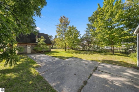 Tiny photo for 146 E Eleventh Street, Traverse City, MI 49684 (MLS # 1951217)