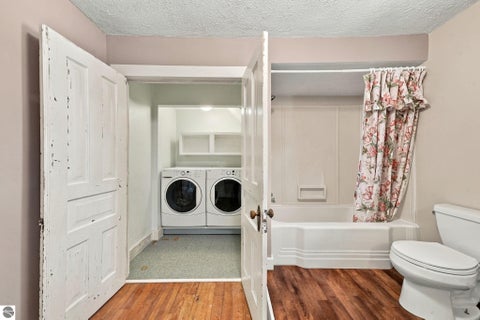 Tiny photo for 146 E Eleventh Street, Traverse City, MI 49684 (MLS # 1951217)