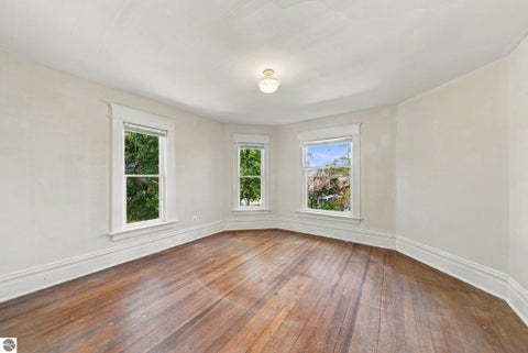 Tiny photo for 146 E Eleventh Street, Traverse City, MI 49684 (MLS # 1951217)