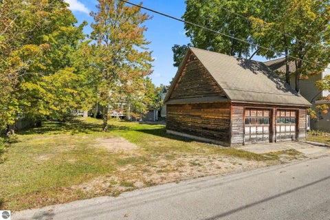 Tiny photo for 146 E Eleventh Street, Traverse City, MI 49684 (MLS # 1951217)