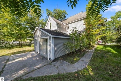 Tiny photo for 146 E Eleventh Street, Traverse City, MI 49684 (MLS # 1951217)