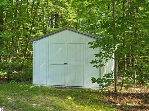 Tiny photo for 3878 Vista Valley Trail, Mesick, MI 49668 (MLS # 1948716)