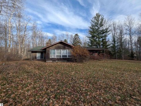 Tiny photo for 3895 Ellison Road, Standish, MI 48658 (MLS # 1940866)