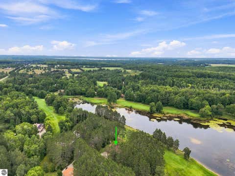 Tiny photo for 125 Lakewood Drive, Cadillac, MI 49601 (MLS # 1949458)