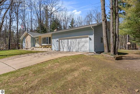 Tiny photo for 3320 W 13th Street, Cadillac, MI 49601 (MLS # 1944228)