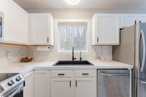 Tiny photo for 2937 Artist Avenue, Interlochen, MI 49643 (MLS # 1942465)