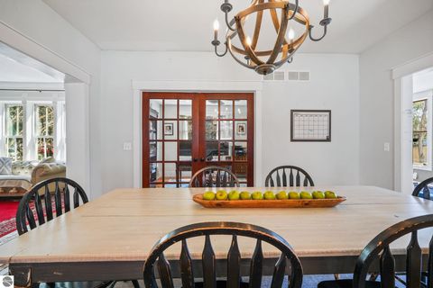 Tiny photo for 206 E Ninth Street, Traverse City, MI 49684 (MLS # 1944274)