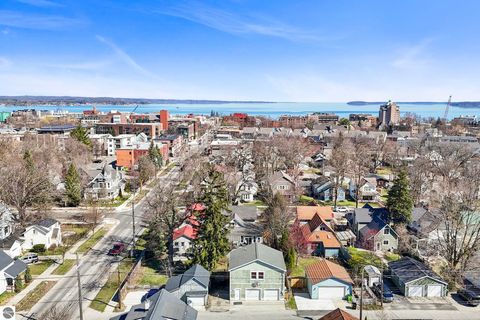 Tiny photo for 206 E Ninth Street, Traverse City, MI 49684 (MLS # 1944274)