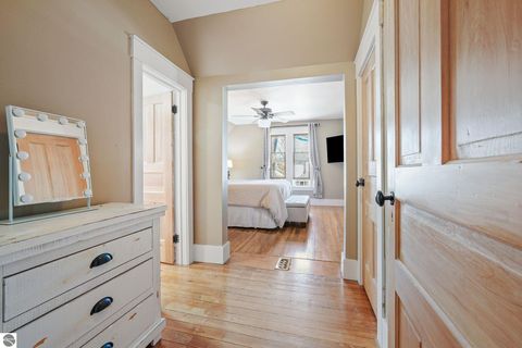 Tiny photo for 206 E Ninth Street, Traverse City, MI 49684 (MLS # 1944274)
