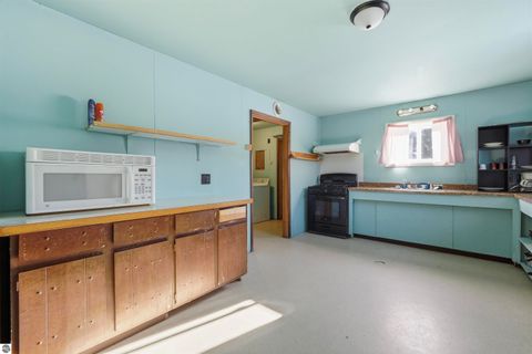 Tiny photo for 2327 Ski Run Road, Mancelona, MI 49659 (MLS # 1943649)