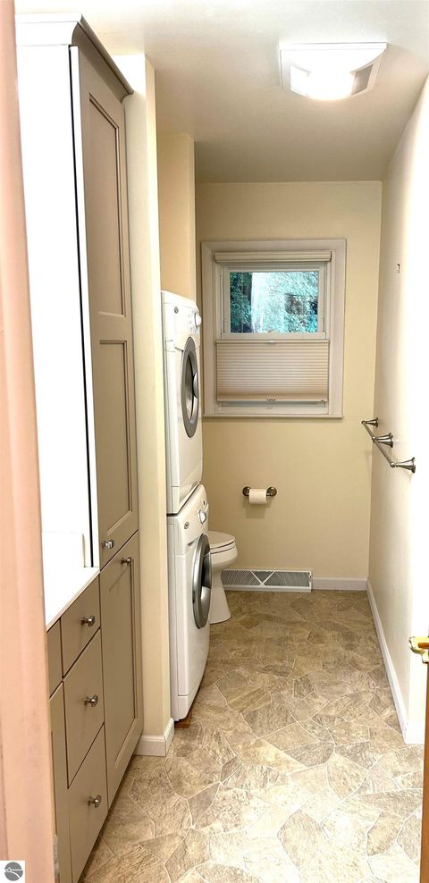 Tiny photo for 3146 N Concourse Drive, Mt Pleasant, MI 48858 (MLS # 1942558)