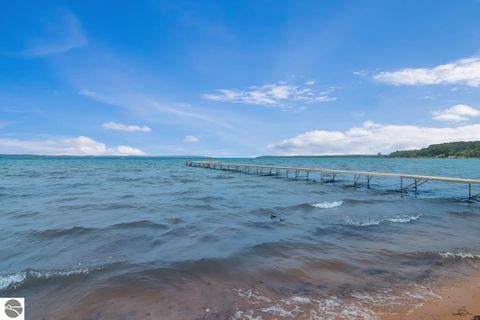 Tiny photo for 2175 N US-31 N, Traverse City, MI 49686 (MLS # 1942892)