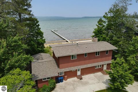 Tiny photo for 2175 N US-31 N, Traverse City, MI 49686 (MLS # 1942892)
