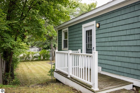 Tiny photo for 887 Washington Street, Traverse City, MI 49686 (MLS # 1950588)