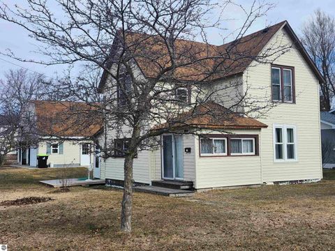 Photo of 601 E Westover Street, East Tawas, MI 48730 (MLS # 1942900)