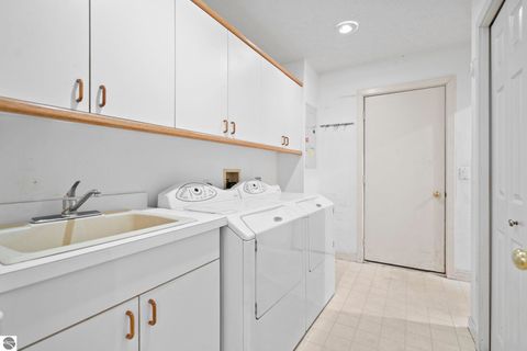 Tiny photo for 6475 Mission Ridge, Traverse City, MI 49686 (MLS # 1943957)