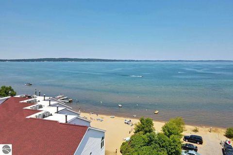 Tiny photo for 1995 Us31 #321, Traverse City, MI 49686 (MLS # 1942779)