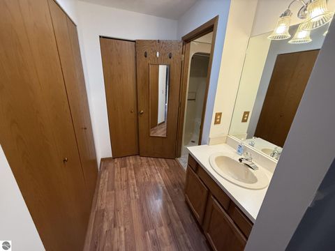 Tiny photo for 2154 Hammond Place W Pl, Traverse City, MI 49686 (MLS # 1945656)