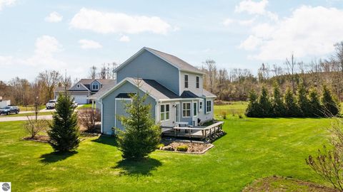 Tiny photo for 7031 Applewood Drive, Charlevoix, MI 49720 (MLS # 1947979)