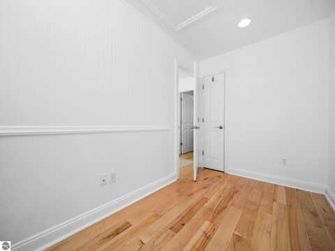 Tiny photo for 7031 Applewood Drive, Charlevoix, MI 49720 (MLS # 1947979)