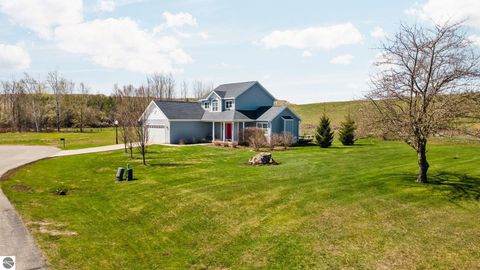 Tiny photo for 7031 Applewood Drive, Charlevoix, MI 49720 (MLS # 1947979)
