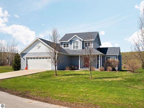 Tiny photo for 7031 Applewood Drive, Charlevoix, MI 49720 (MLS # 1947979)