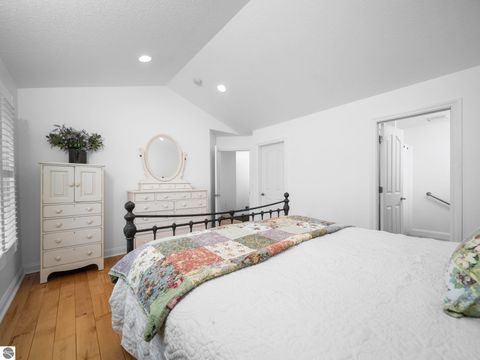 Tiny photo for 7031 Applewood Drive, Charlevoix, MI 49720 (MLS # 1947979)