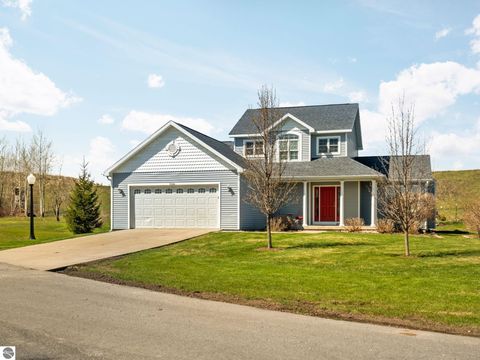 Tiny photo for 7031 Applewood Drive, Charlevoix, MI 49720 (MLS # 1947979)