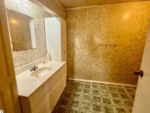 Tiny photo for 5688 S Baldwin Road, Ashley, MI 48806 (MLS # 1951265)