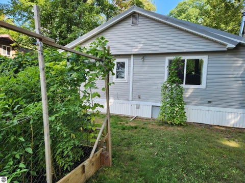 Tiny photo for 13876 Merrill Avenue, Kalkaska, MI 49646 (MLS # 1950023)