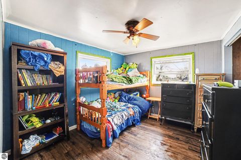 Tiny photo for 996 E Monroe Road, St Louis, MI 48880 (MLS # 1943784)