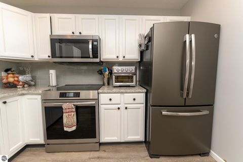 Tiny photo for 1151 Meadow Drive, Mt Pleasant, MI 48858 (MLS # 1944483)
